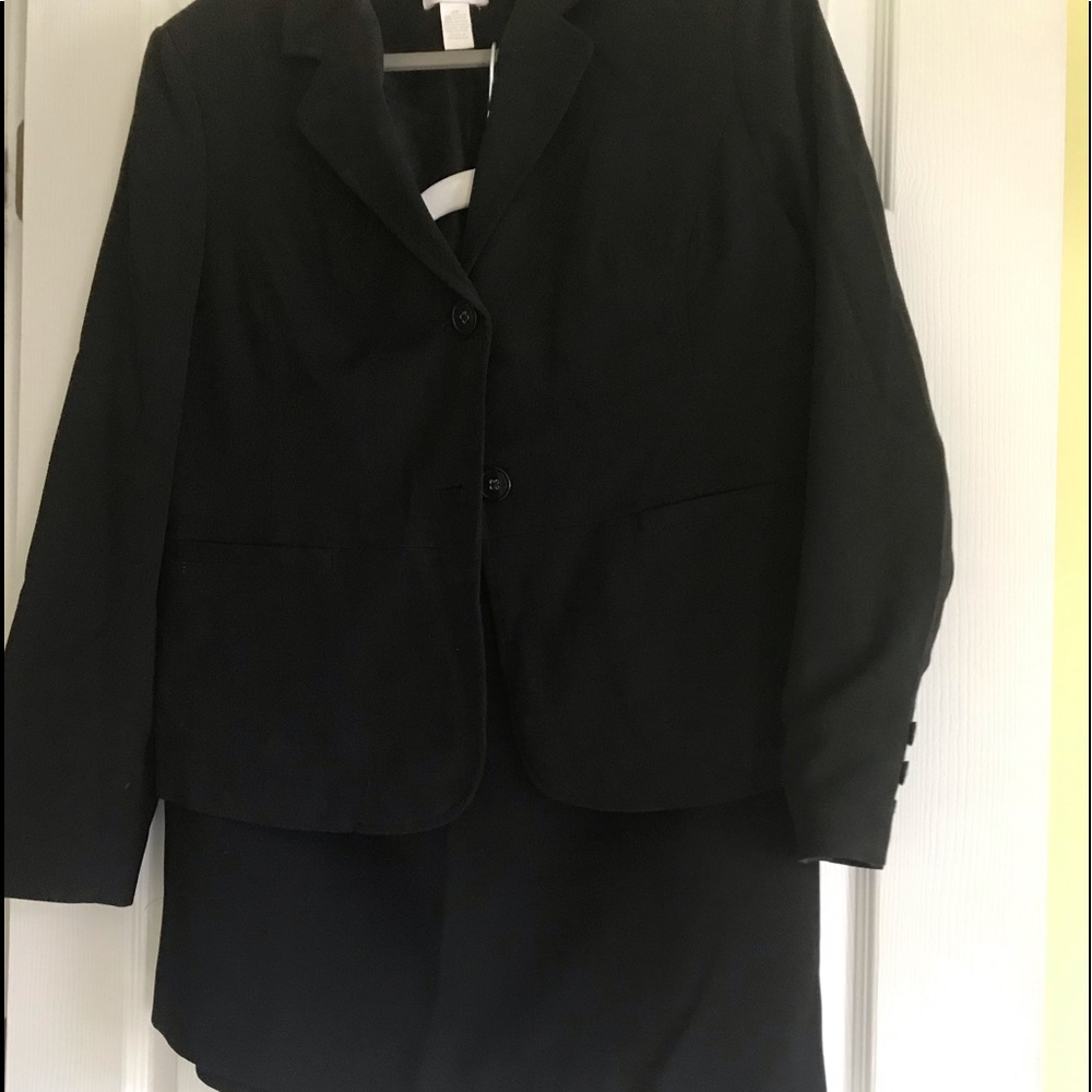 Suit